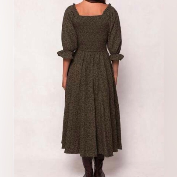 Ivy city teacon in woodland floral dress size XS - Picture 9 of 9